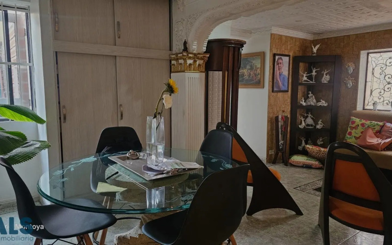 Apartamento en Medellín en La Mota