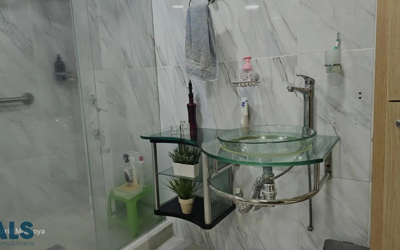 Apartamento en Medellín en La Mota