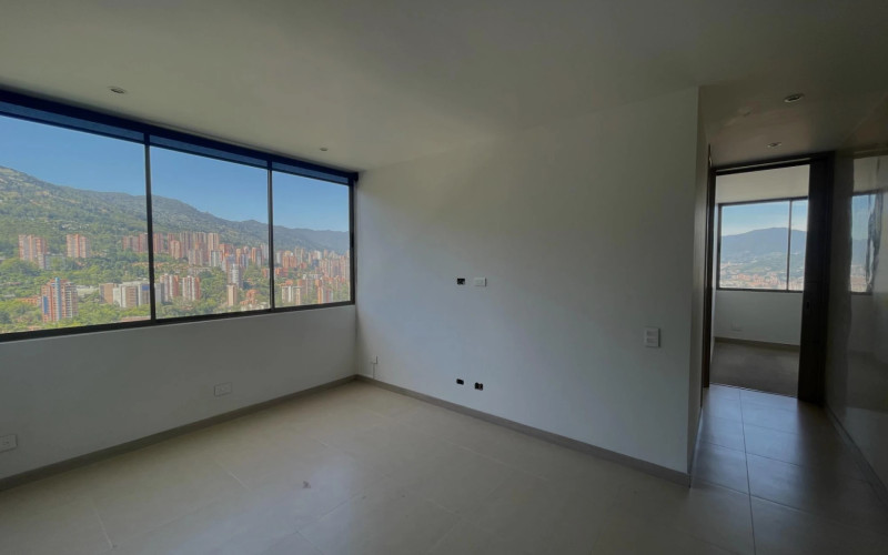 Apartamento en Medellín en Altos del Poblado