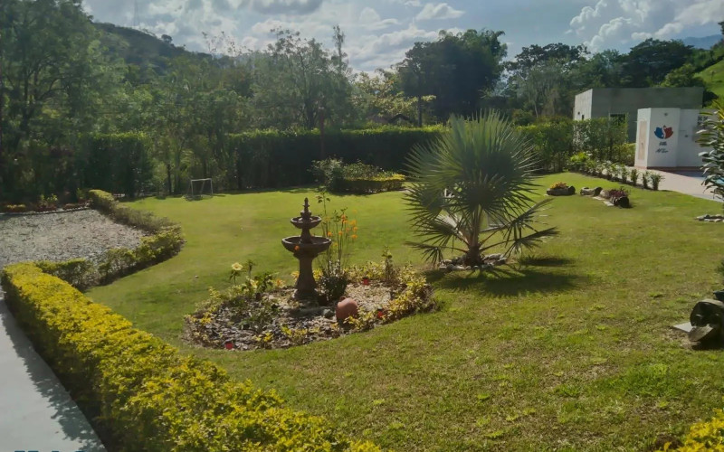 Finca Recreativa en Girardota en V. San Diego