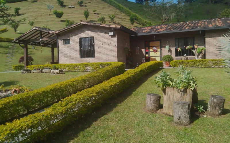 Finca Recreativa en Girardota en V. San Diego