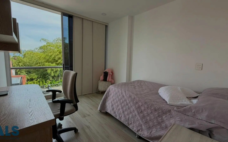 Casa en Envigado en El Esmeraldal