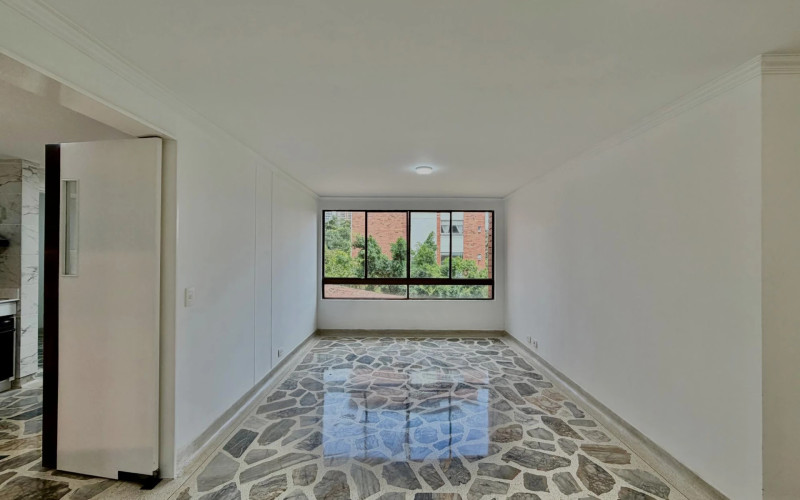 Apartamento en Medellín en Las Lomas Nº 1