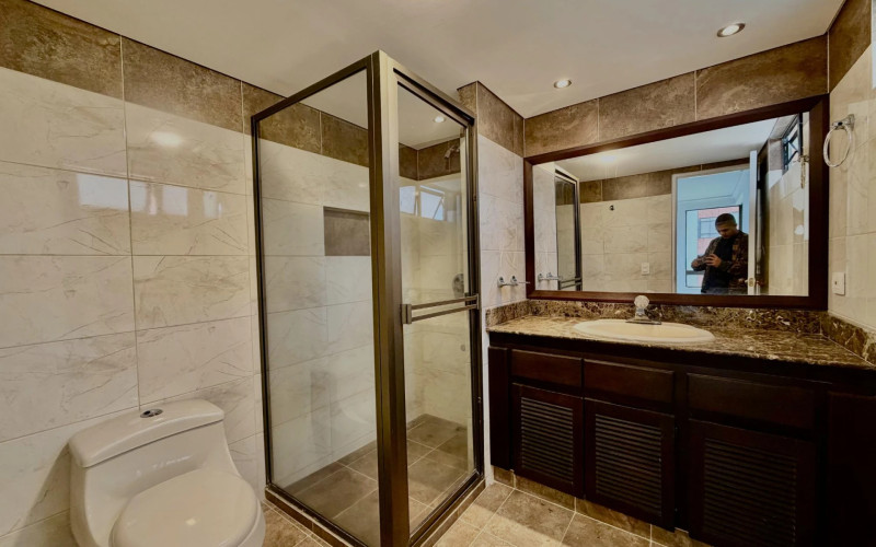 Apartamento en Medellín en Las Lomas Nº 1