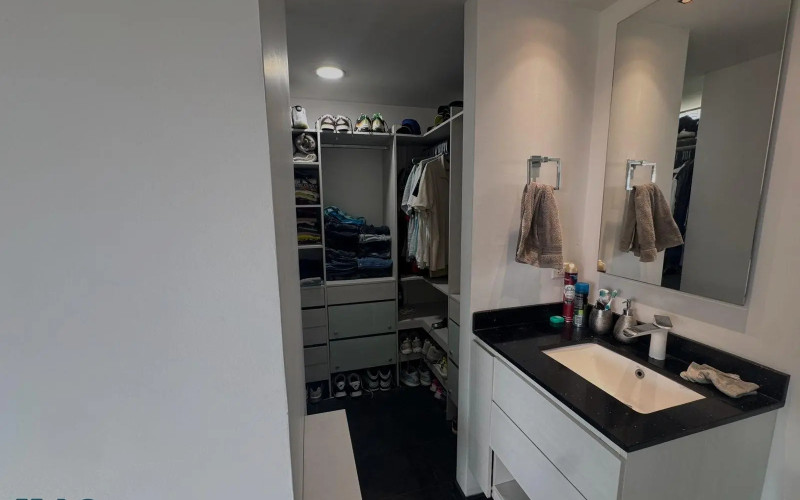 Apartamento en Medellín en Castropol