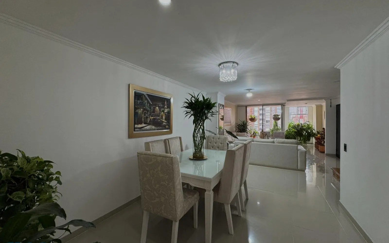Apartamento en Medellín en Nogal