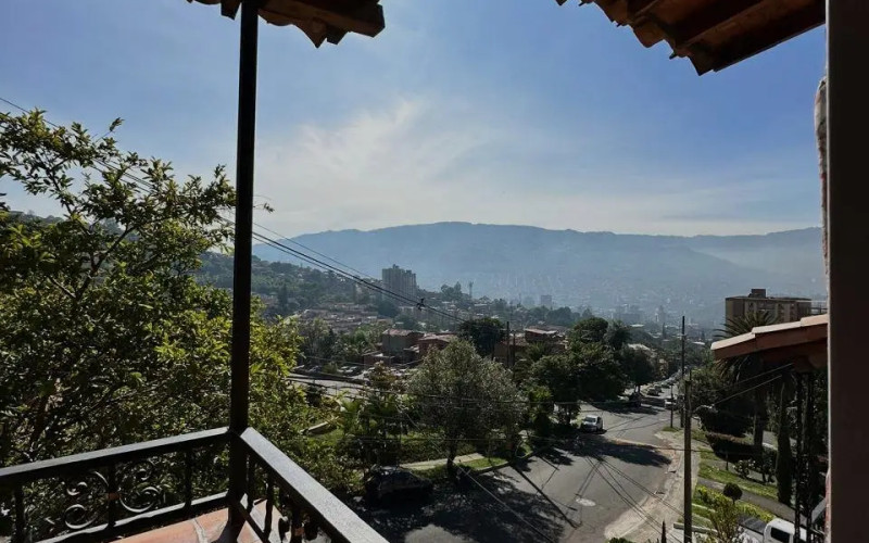 Casa en Medellín en Robledo