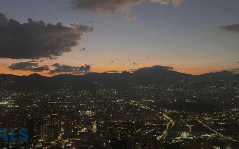 Apartamento en Medellín en Las Palmas