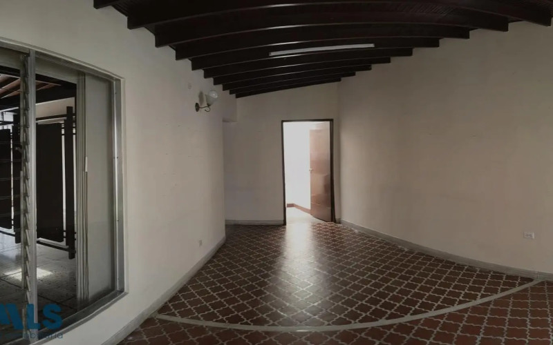 Casa en Medellín en Las Acacias