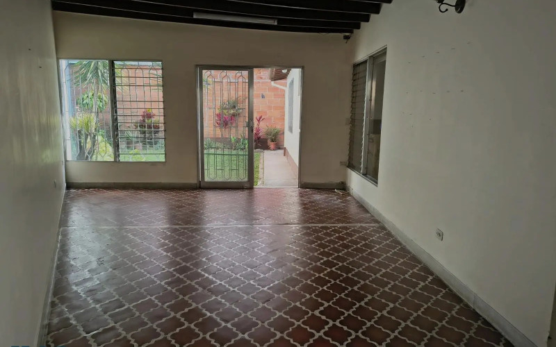 Casa en Medellín en Las Acacias