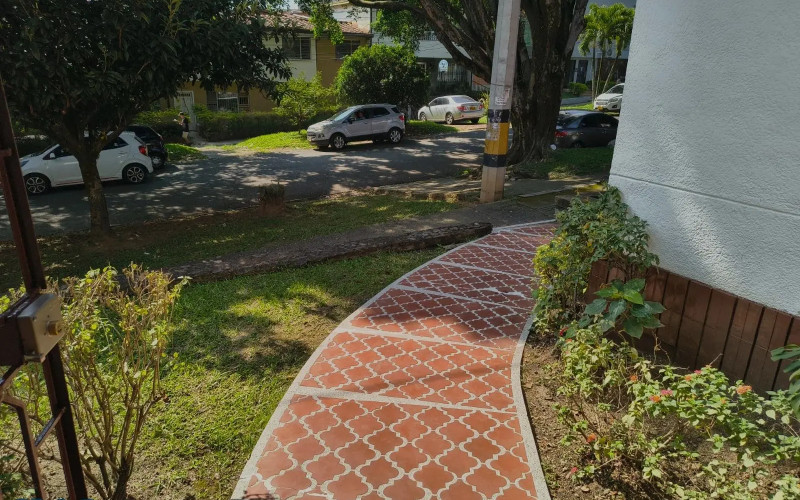Casa en Medellín en Las Acacias