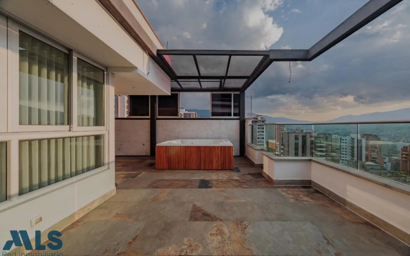 Apartamento en Medellín en Castropol