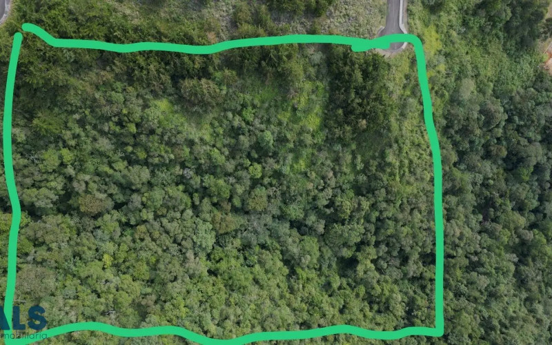 Lote Residencial en Medellín en Las Palmas