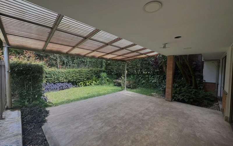 Casa en Envigado en El Chocho