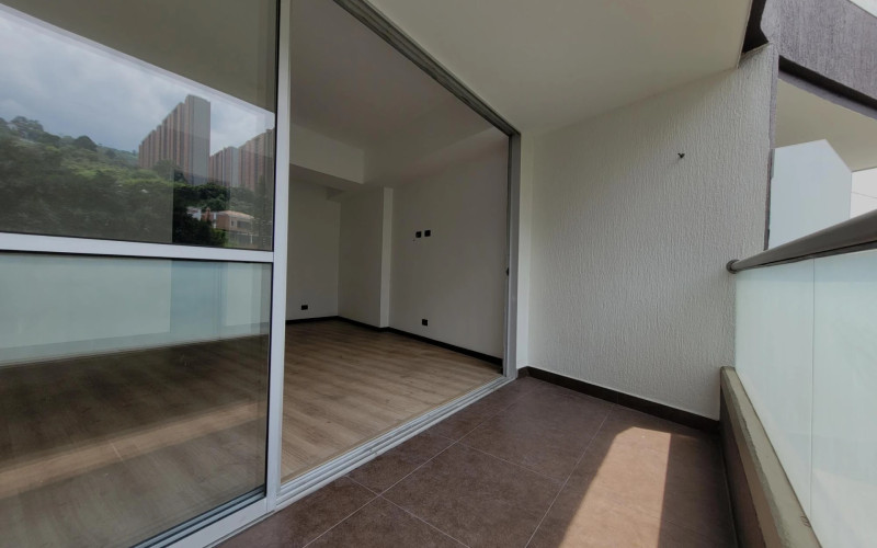 Apartamento en Sabaneta en Alto de Las Flores