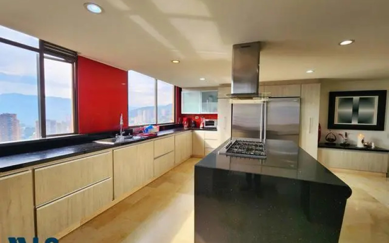 Apartamento en Medellín en El Tesoro