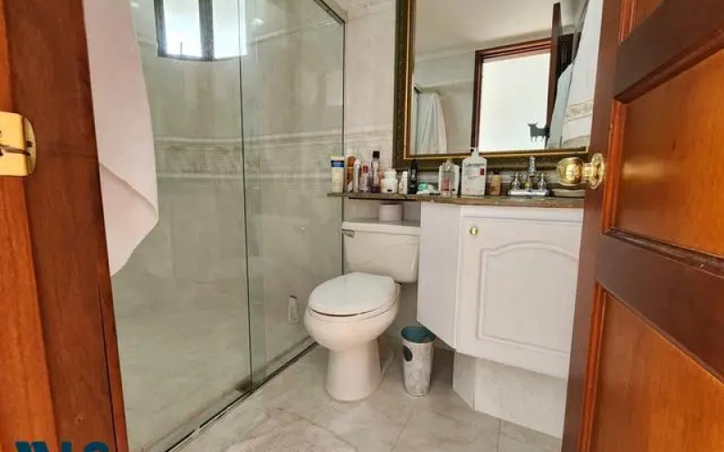 Apartamento en Medellín en El Tesoro