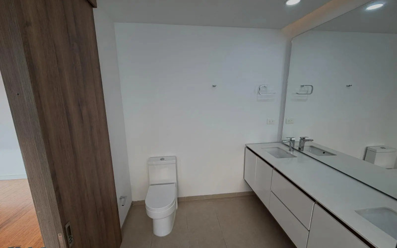 Apartamento en Medellín en Santa Maria de los Angeles