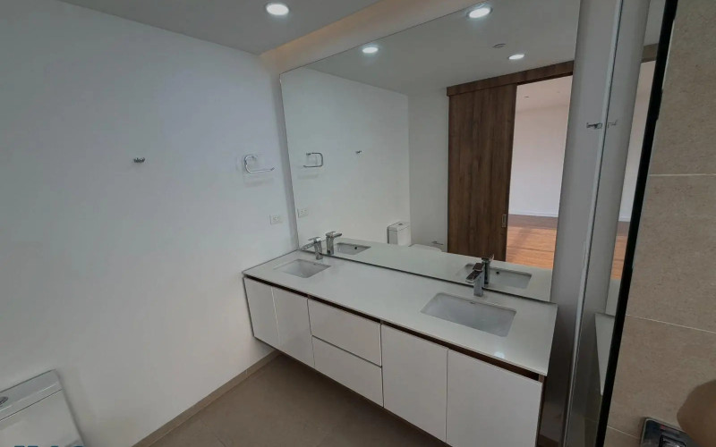 Apartamento en Medellín en Santa Maria de los Angeles