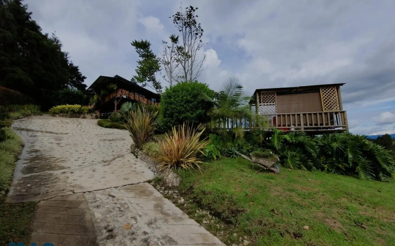 Finca Recreativa en Rionegro en V. Mampuesto