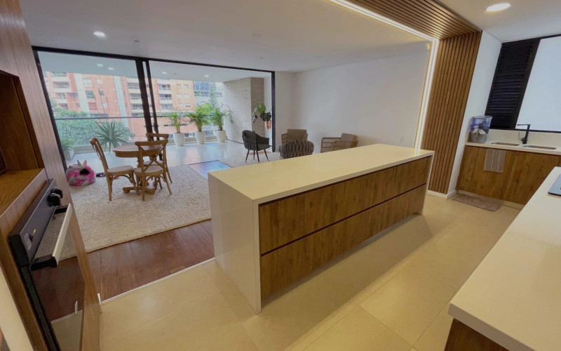 Apartamento en Medellín en Santa Maria de los Angeles