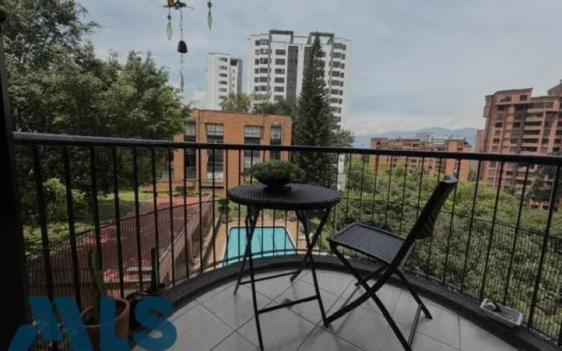 Apartamento en Medellín en Milla de oro
