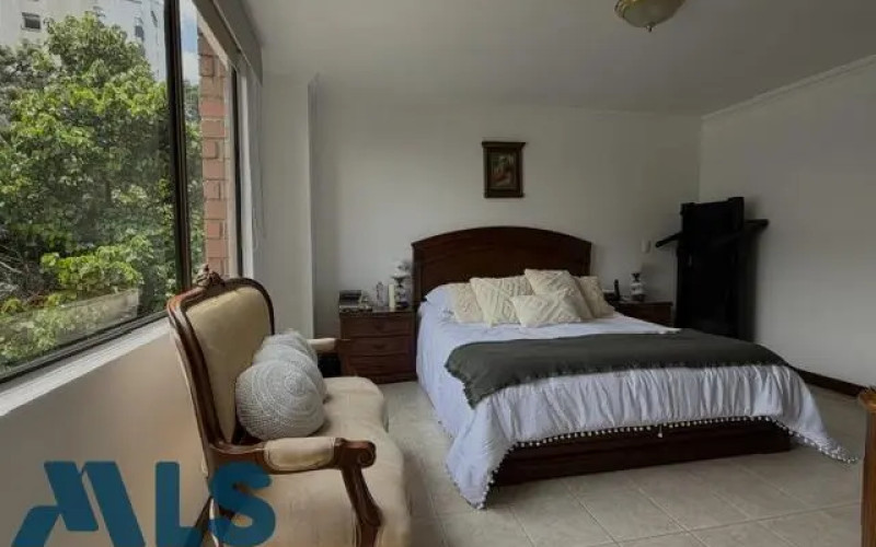 Apartamento en Medellín en Milla de oro
