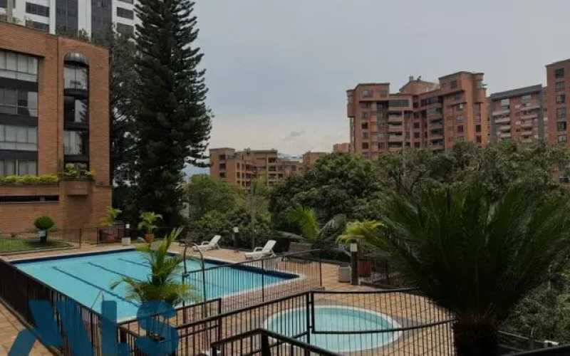 Apartamento en Medellín en Milla de oro