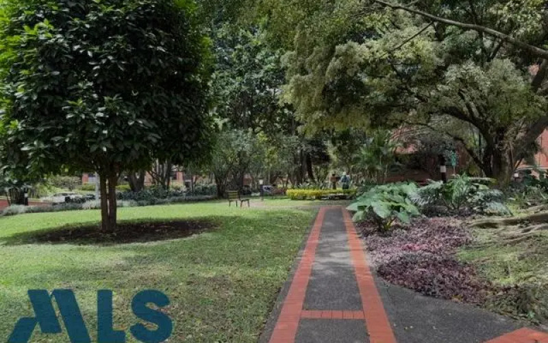 Apartamento en Medellín en Milla de oro