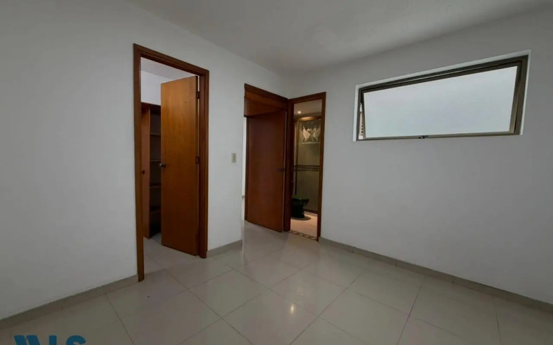 Apartamento en Medellín en Simón Bolívar