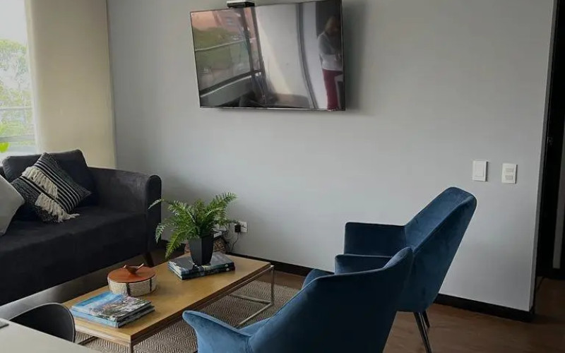 Apartamento en Medellín en Las Lomas Nº 2