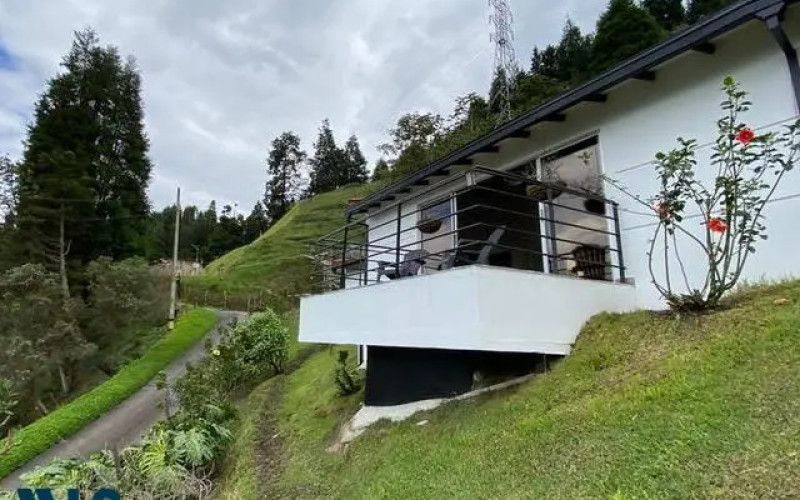 Casa en La Estrella en Sector Variante a Caldas