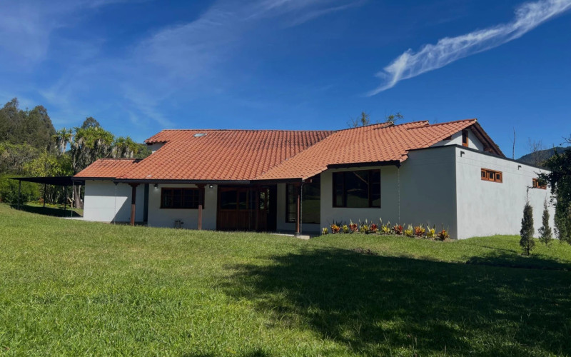 Casa en La Ceja en V. El Yarumo