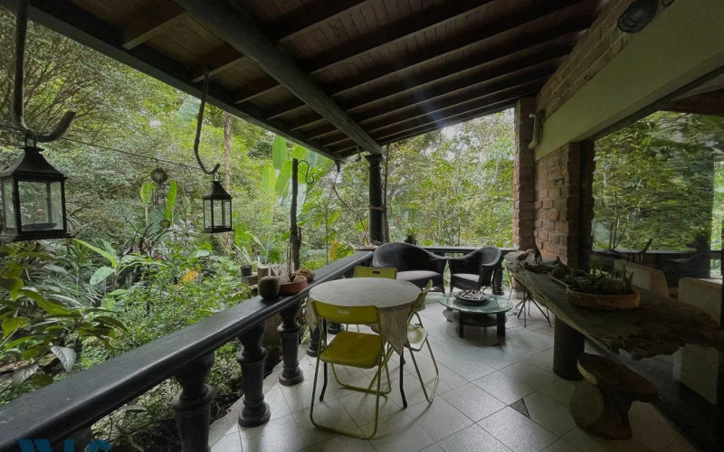 Casa en Medellín en El Poblado