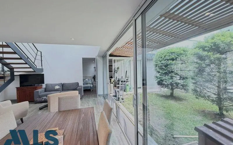 Casa en Rionegro en V. Barro Blanco