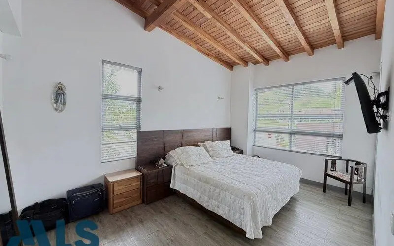 Casa en Rionegro en V. Barro Blanco