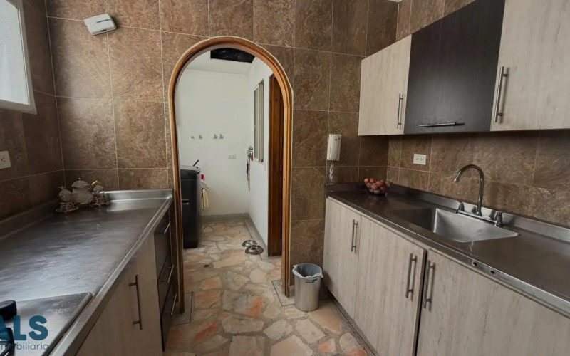 Apartamento en Medellín en Laureles