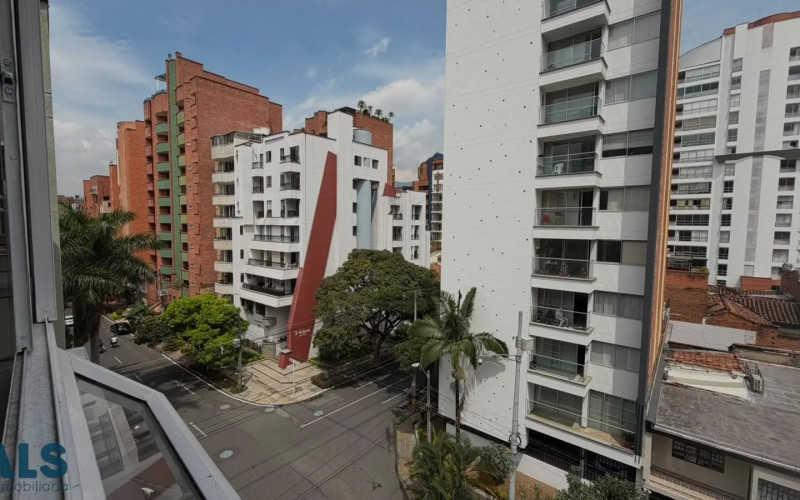 Apartamento en Medellín en Laureles