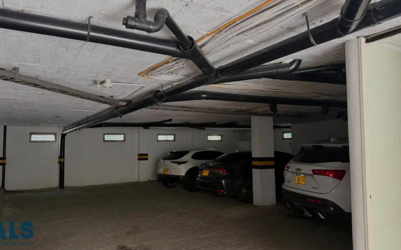 Apartamento en Medellín en Laureles