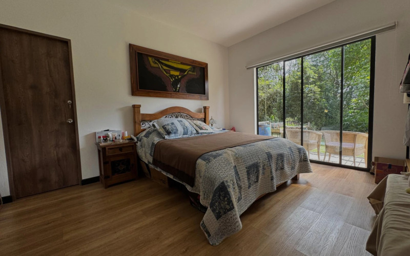 Casa en Envigado en Loma del Escobero