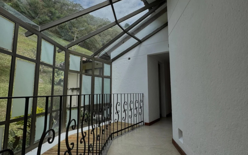 Casa en Envigado en Loma del Escobero