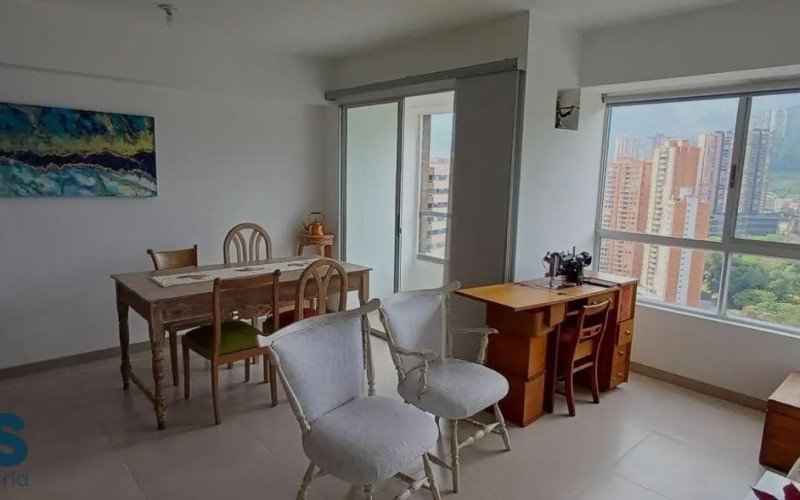 Apartamento en Sabaneta en Tres Esquinas