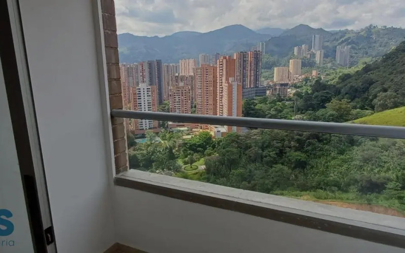 Apartamento en Sabaneta en Tres Esquinas