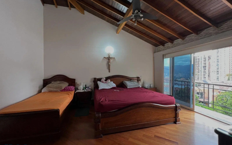 Casa en Medellín en El Poblado