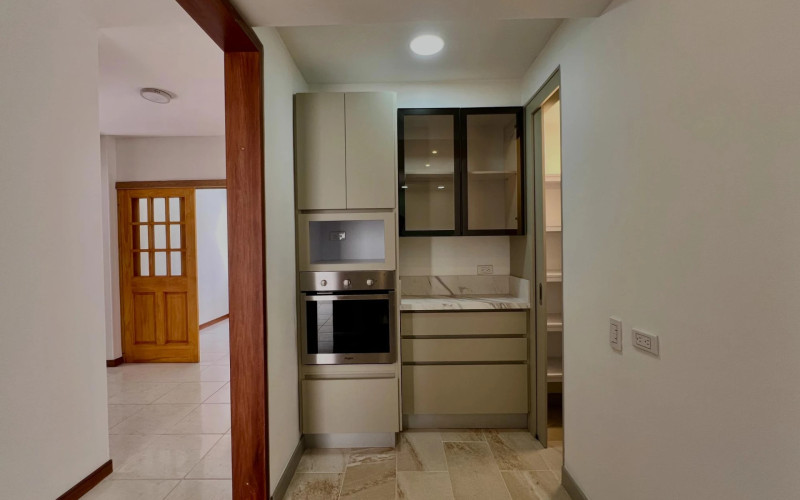 Apartamento en Envigado en Loma de Benedictinos