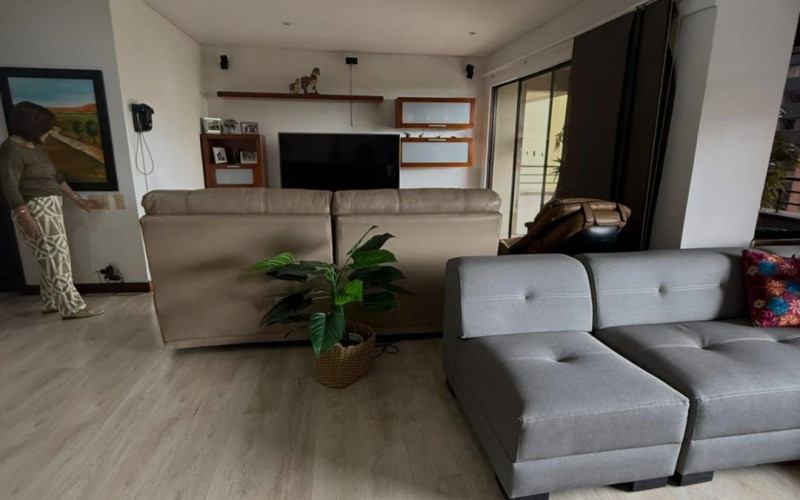 Apartamento en Medellín en La Tomatera
