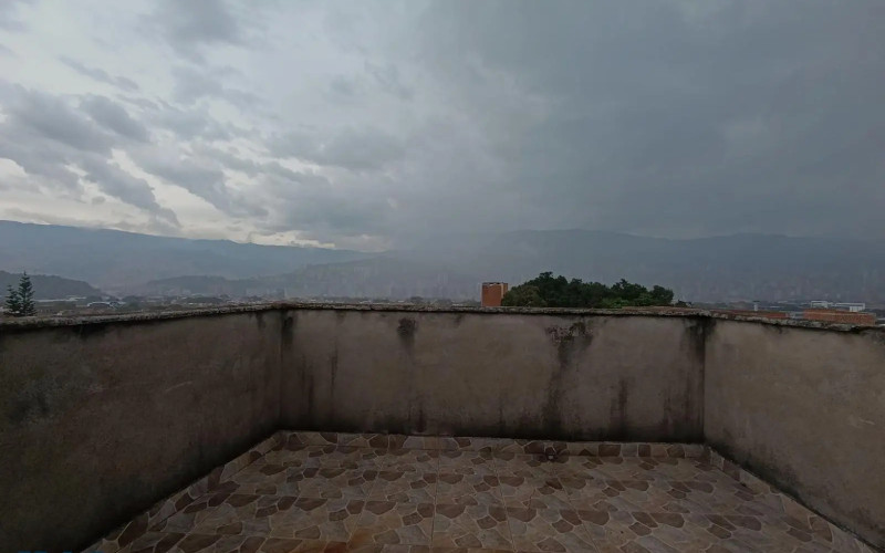Casa en Medellín en San Bernardo