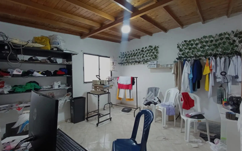 Casa en Medellín en San Bernardo