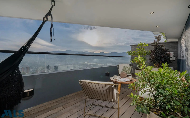 Apartamento en Medellín en Las Palmas