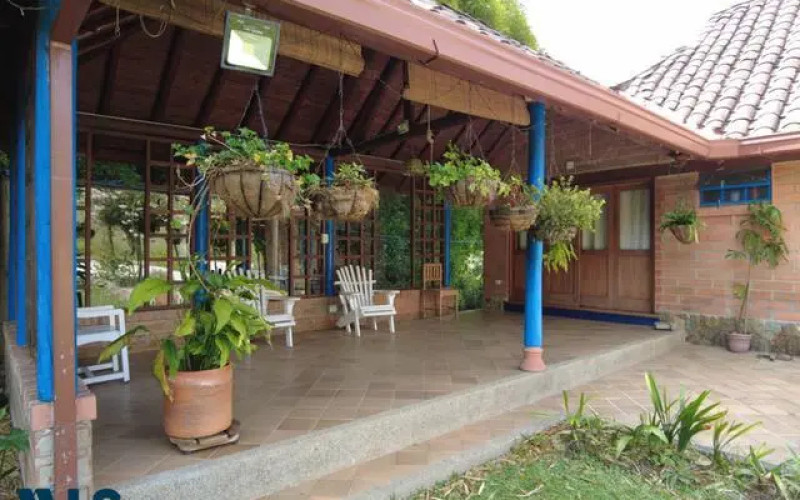 Finca Recreativa en El Retiro en V. la Lorena